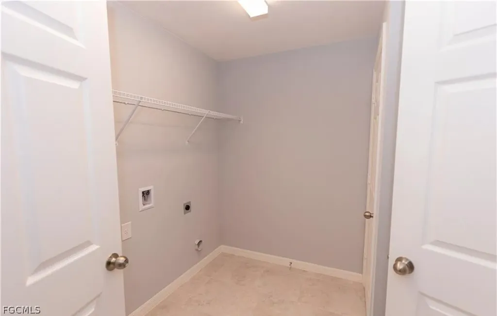 1400 SW 1st Terrace Cape Coral FL 33991