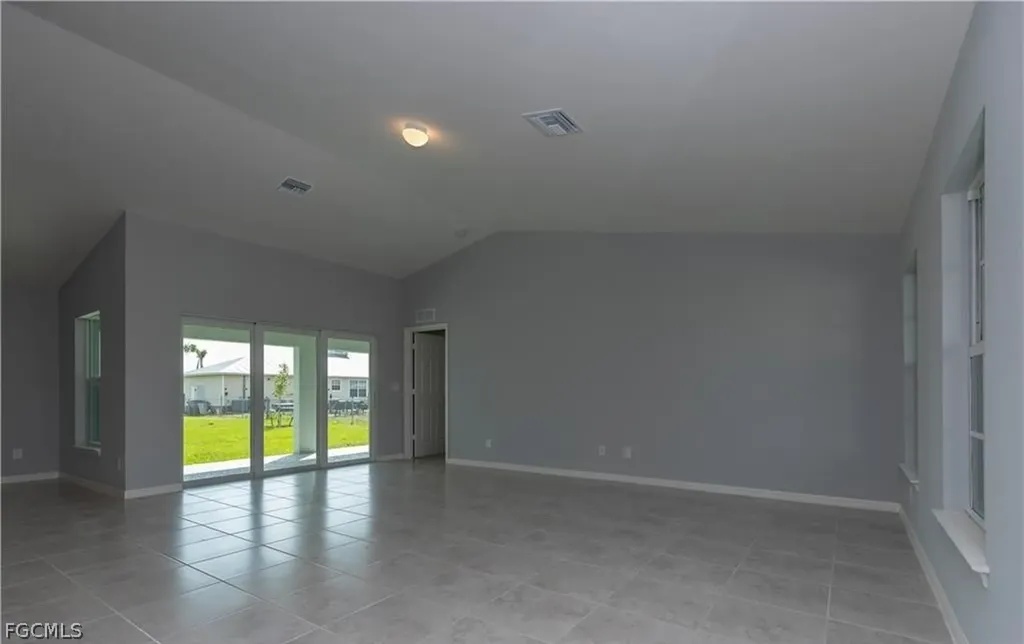 1400 SW 1st Terrace Cape Coral FL 33991