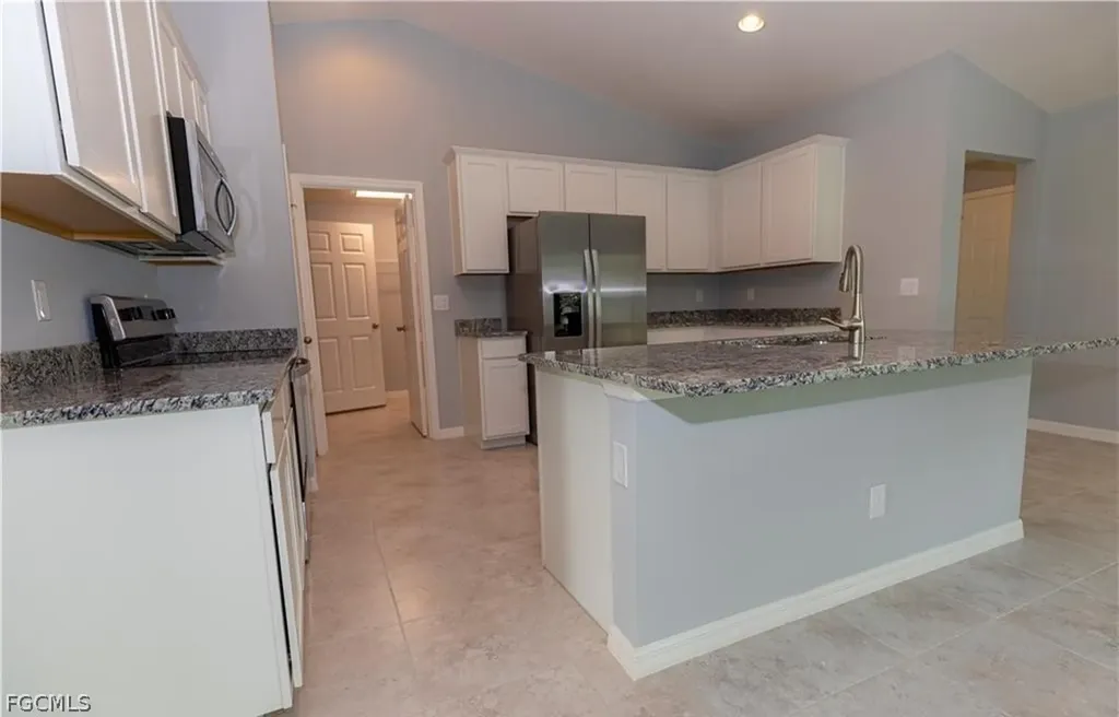 1400 SW 1st Terrace Cape Coral FL 33991
