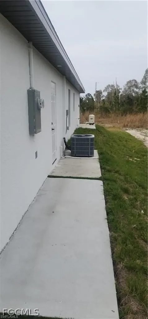 219 Bell Boulevard S Lehigh Acres FL 33974