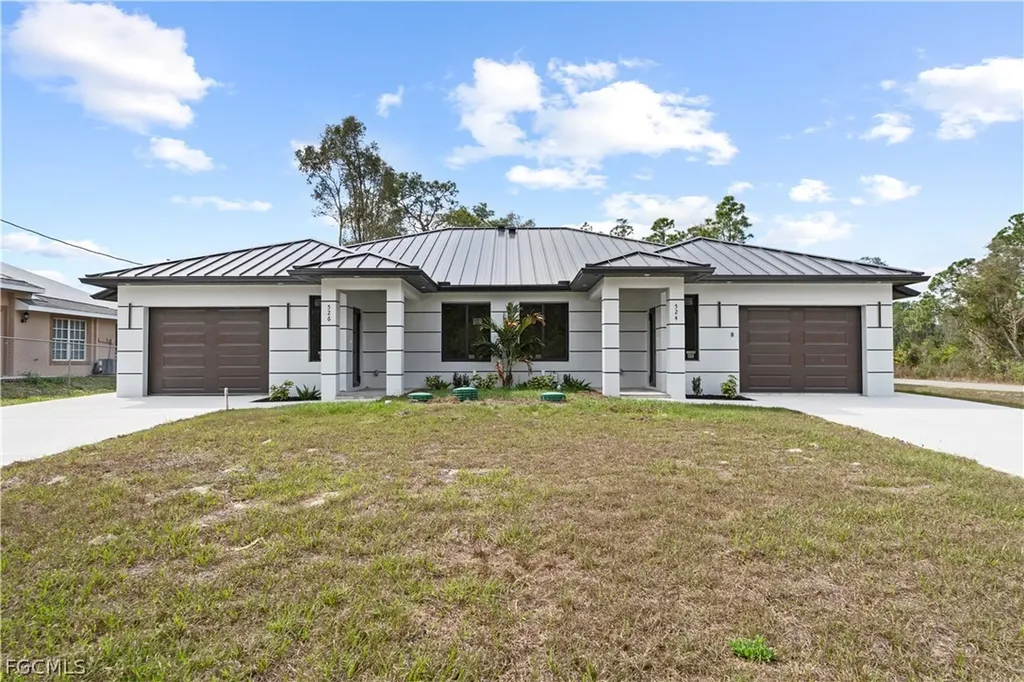 526 Knapp Street Lehigh Acres FL 33974