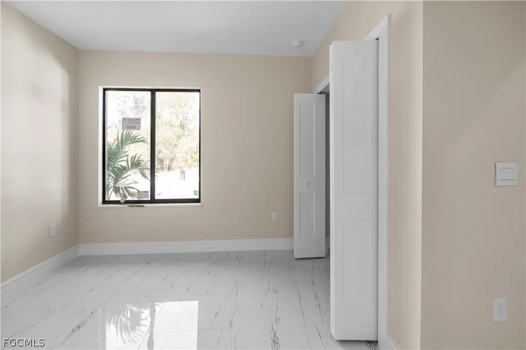 526 Knapp Street Lehigh Acres FL 33974