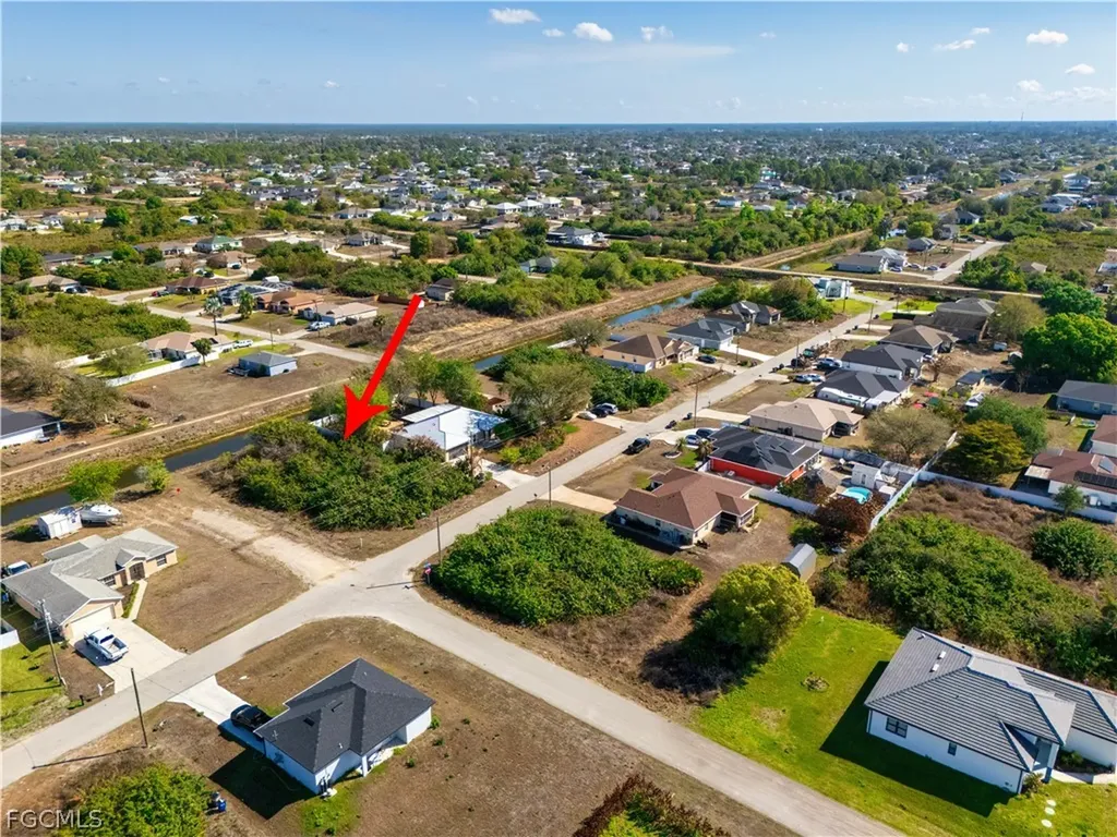 3718 15th Street SW Lehigh Acres FL 33976