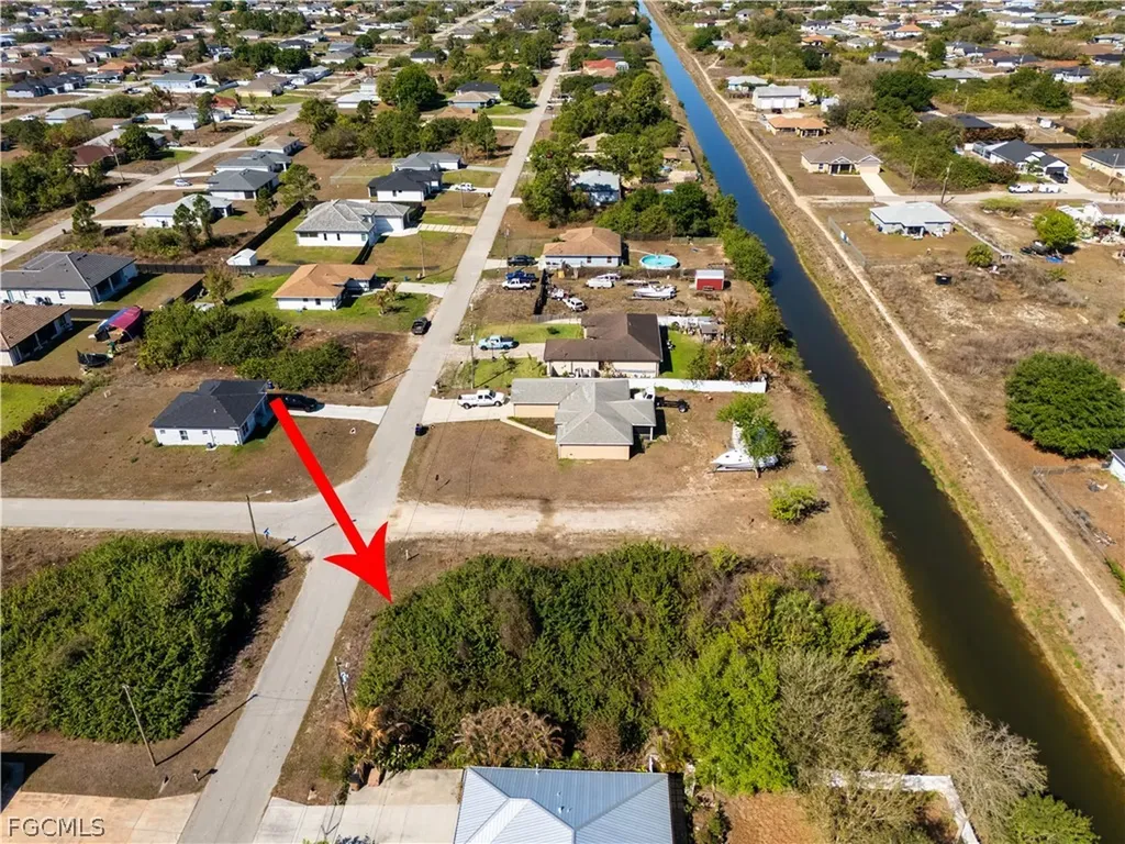 3718 15th Street SW Lehigh Acres FL 33976