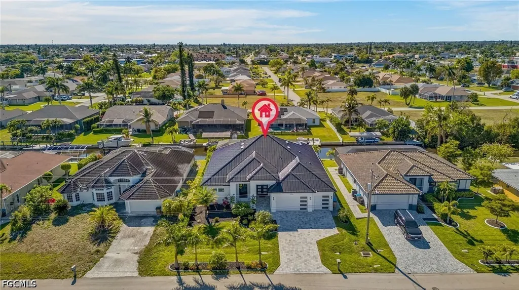 2002 SE 18th Avenue Cape Coral FL 33990