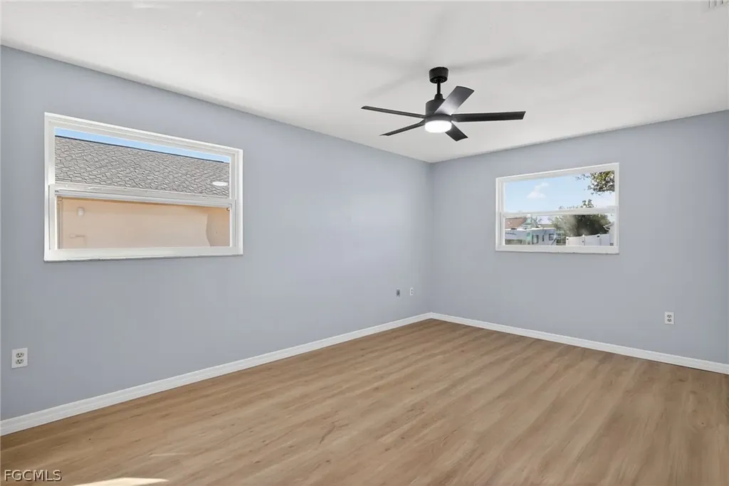 876 Linnaen Terrace NW Port Charlotte FL 33948