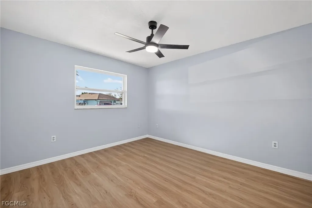 876 Linnaen Terrace NW Port Charlotte FL 33948