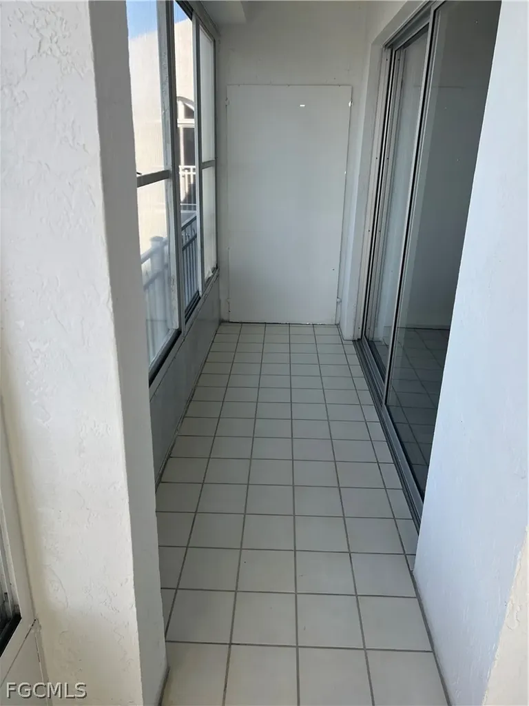 1908 SE 43rd Street Cape Coral FL 33904