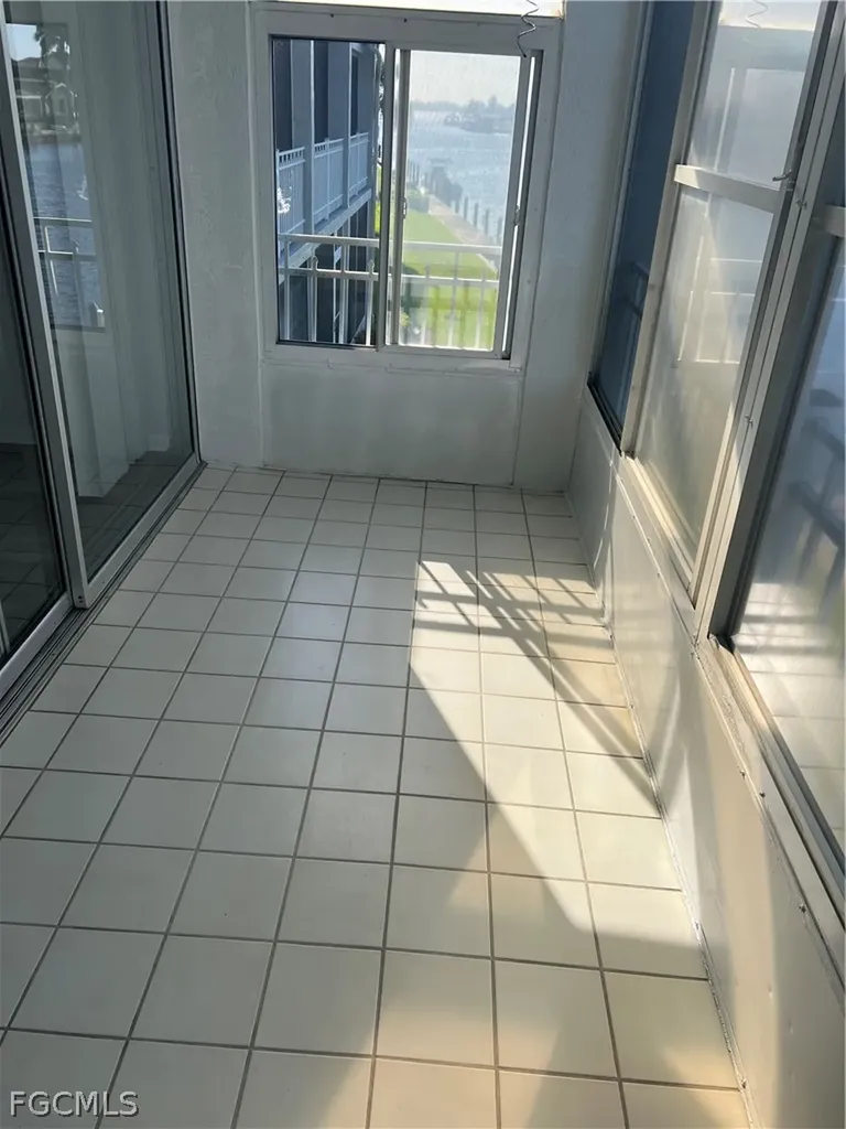 1908 SE 43rd Street Cape Coral FL 33904