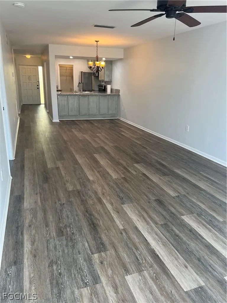 1908 SE 43rd Street Cape Coral FL 33904
