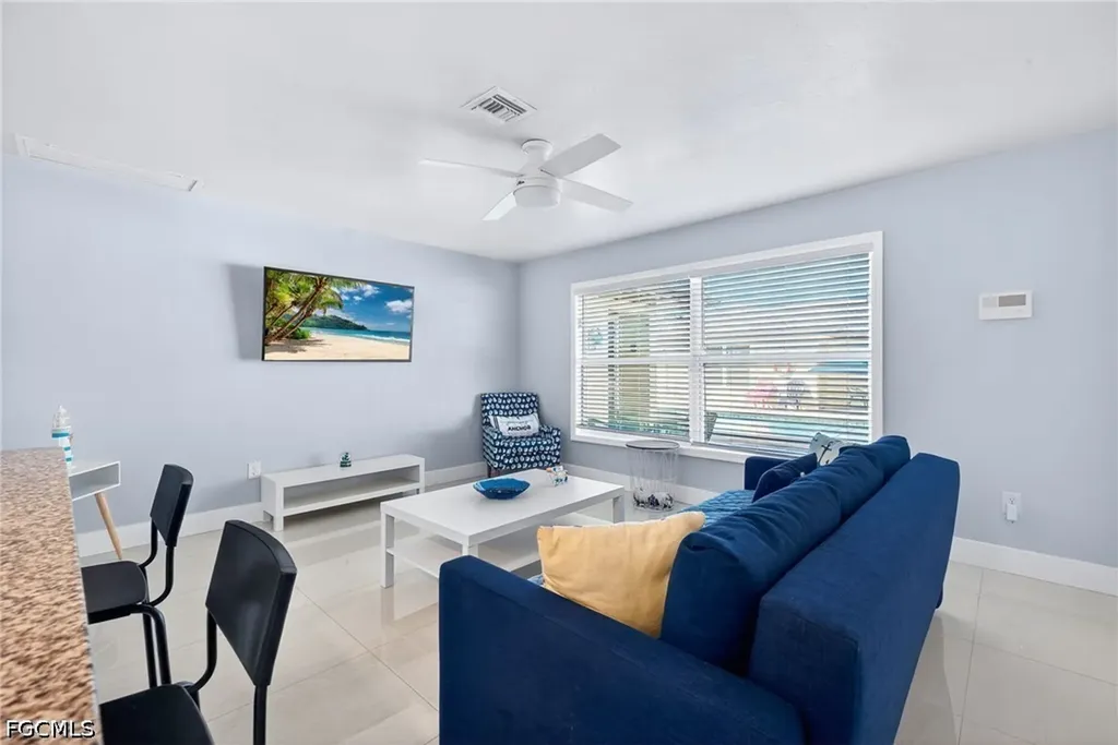 624 SE 46 Street Cape Coral FL 33904