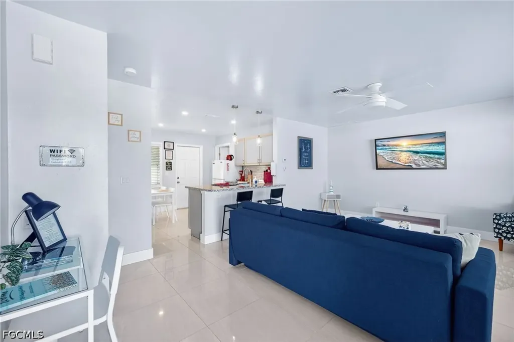 624 SE 46 Street Cape Coral FL 33904