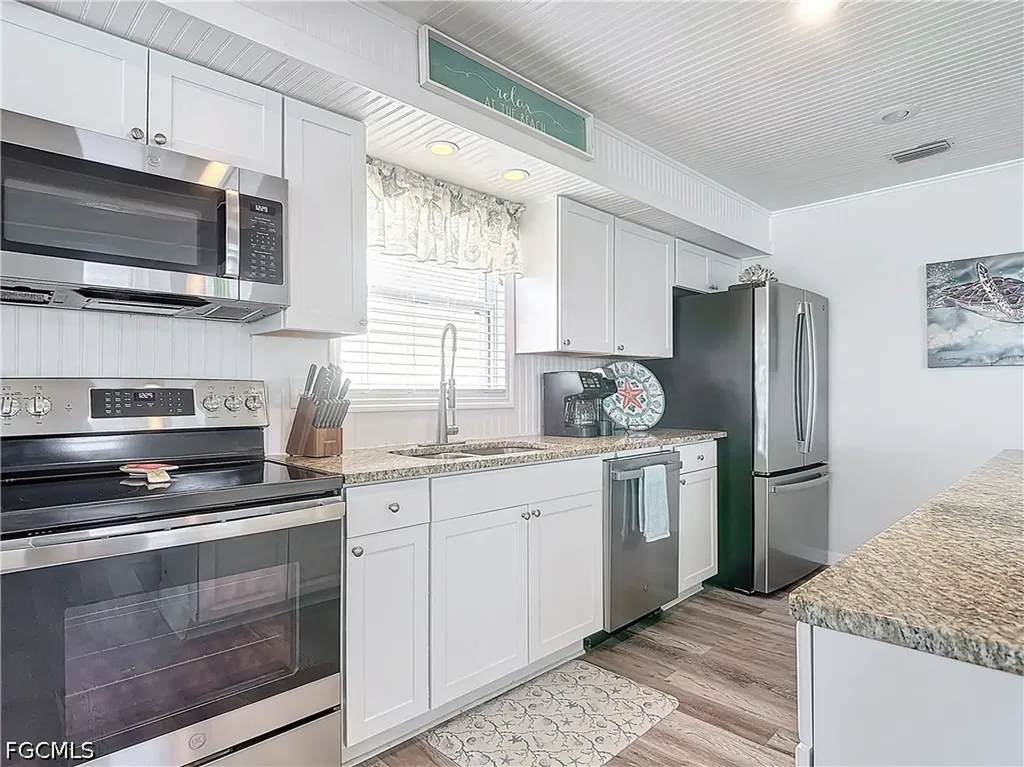 170 Pearl Street Fort Myers Beach FL 33931