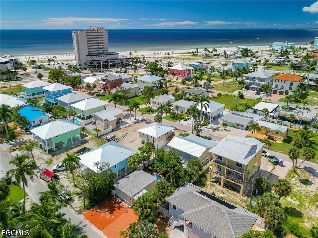 170 Pearl Street Fort Myers Beach FL 33931