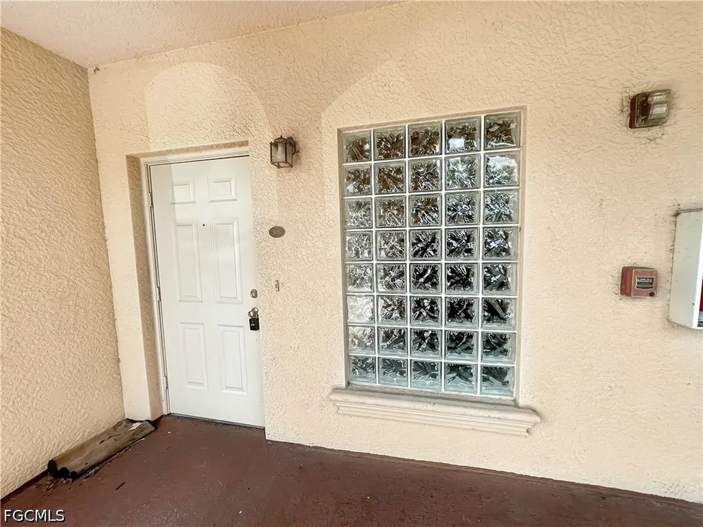 4172 Castilla Circle Fort Myers FL 33916