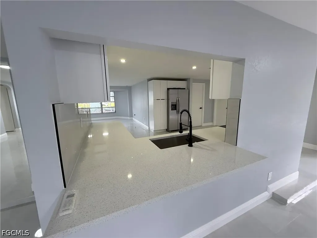 2201 Parkview Drive Fort Myers FL 33905