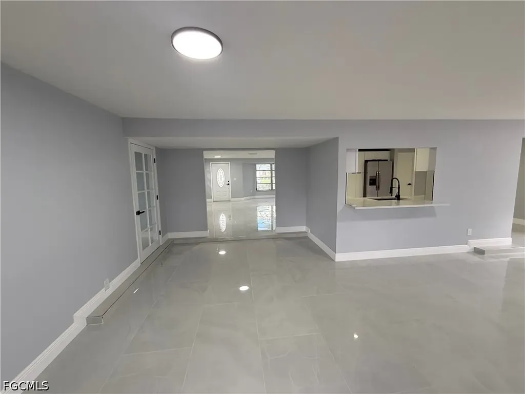 2201 Parkview Drive Fort Myers FL 33905