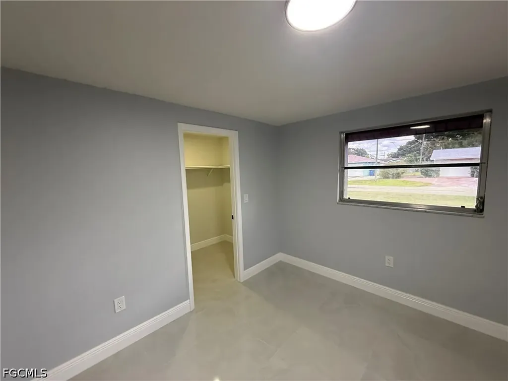2201 Parkview Drive Fort Myers FL 33905