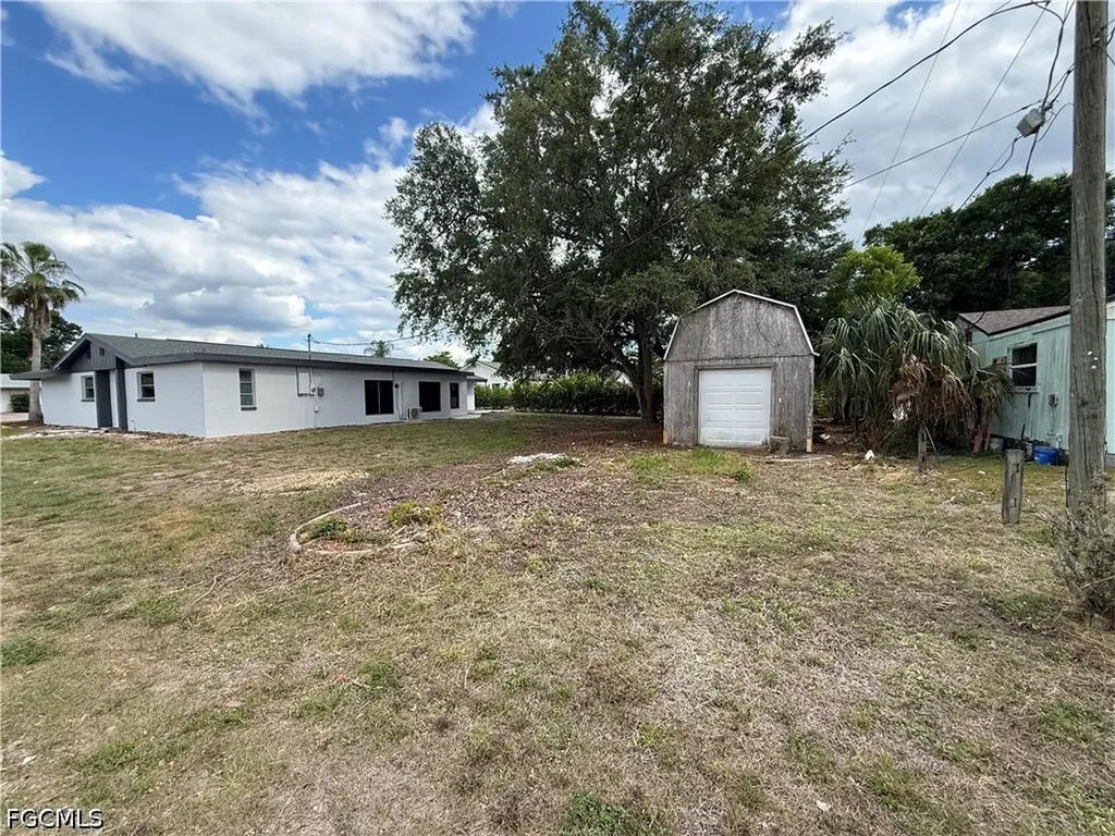 2201 Parkview Drive Fort Myers FL 33905