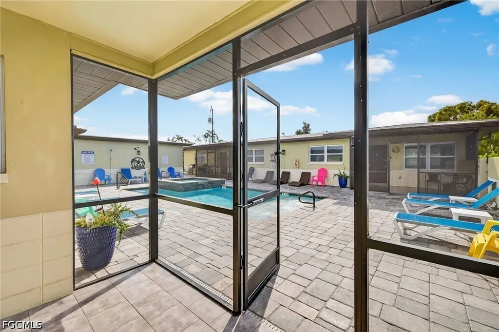 4831 Tudor Drive Cape Coral FL 33904
