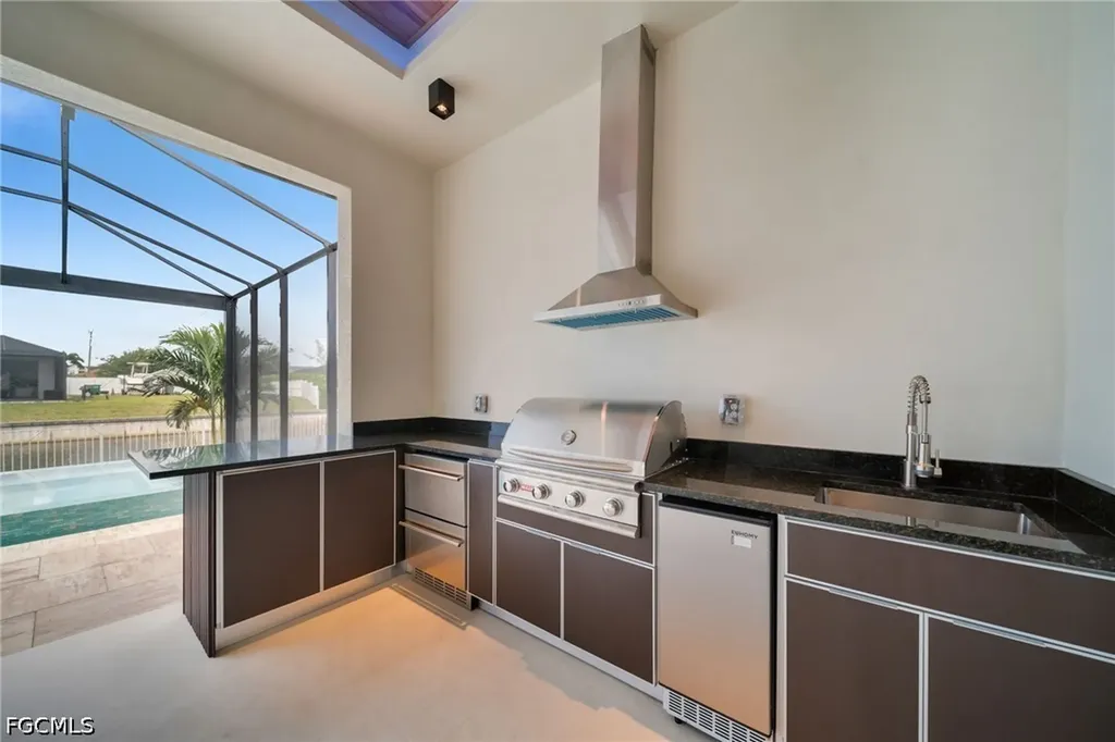 316 SW 13th Court Cape Coral FL 33991