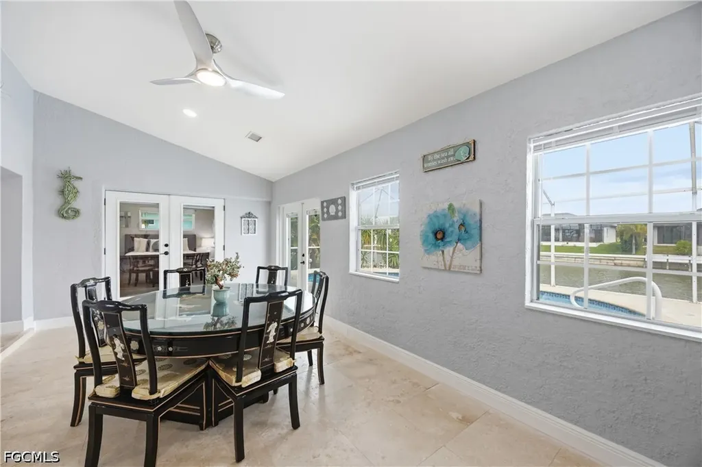 1303 NW 3rd Place Cape Coral FL 33993