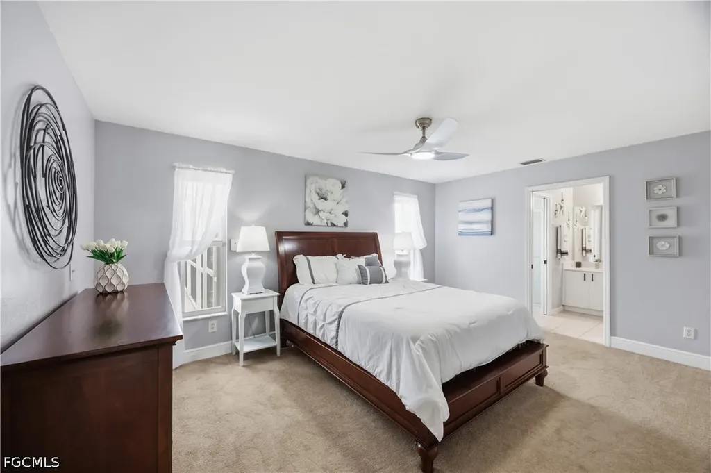 1303 NW 3rd Place Cape Coral FL 33993