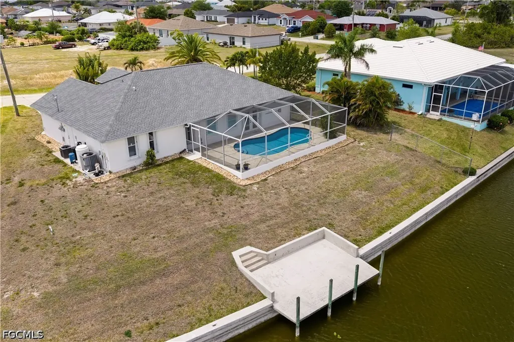 1303 NW 3rd Place Cape Coral FL 33993