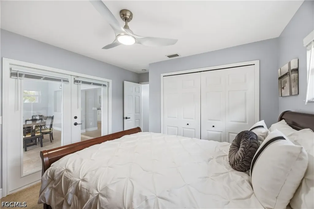 1303 NW 3rd Place Cape Coral FL 33993