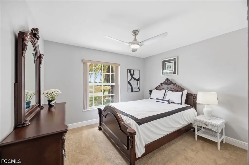 1303 NW 3rd Place Cape Coral FL 33993