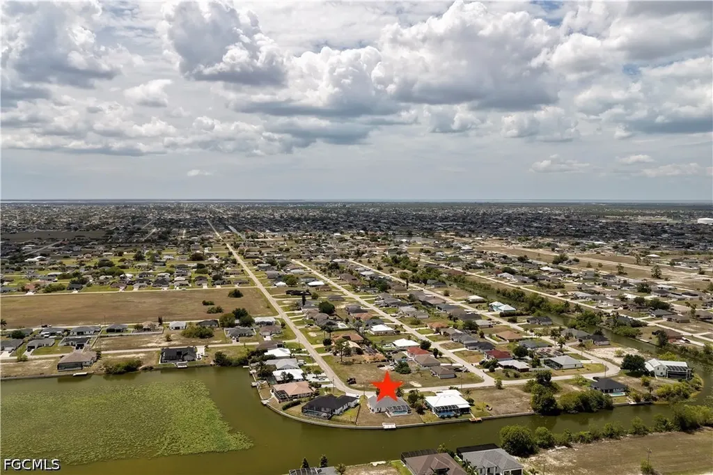 1303 NW 3rd Place Cape Coral FL 33993