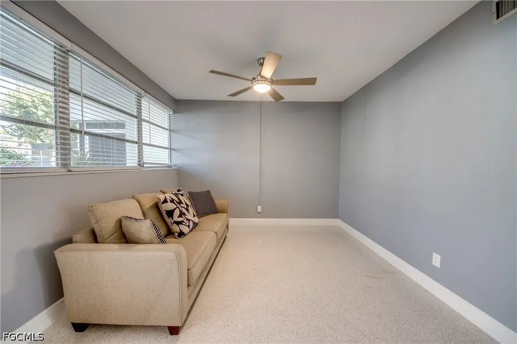 4202 SE 4th Place Cape Coral FL 33904