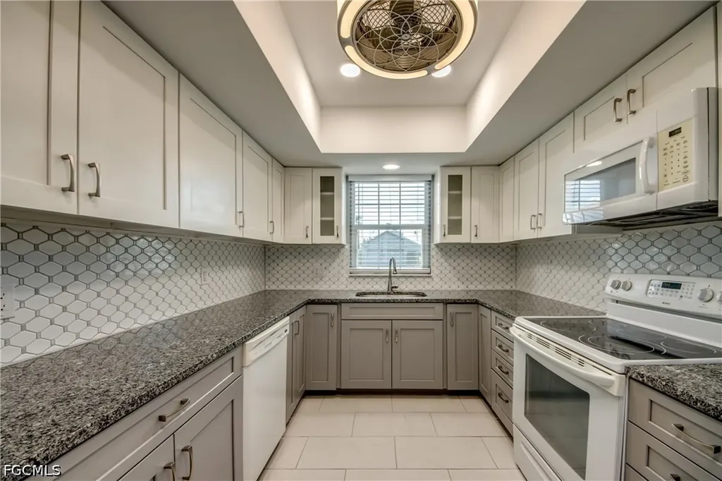4202 SE 4th Place Cape Coral FL 33904