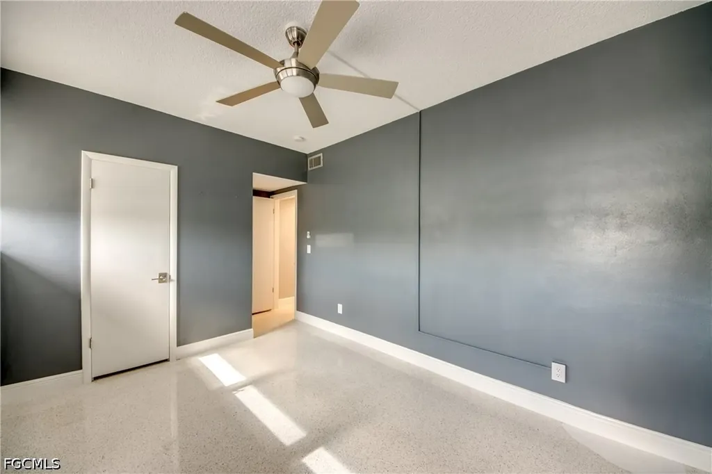 4202 SE 4th Place Cape Coral FL 33904