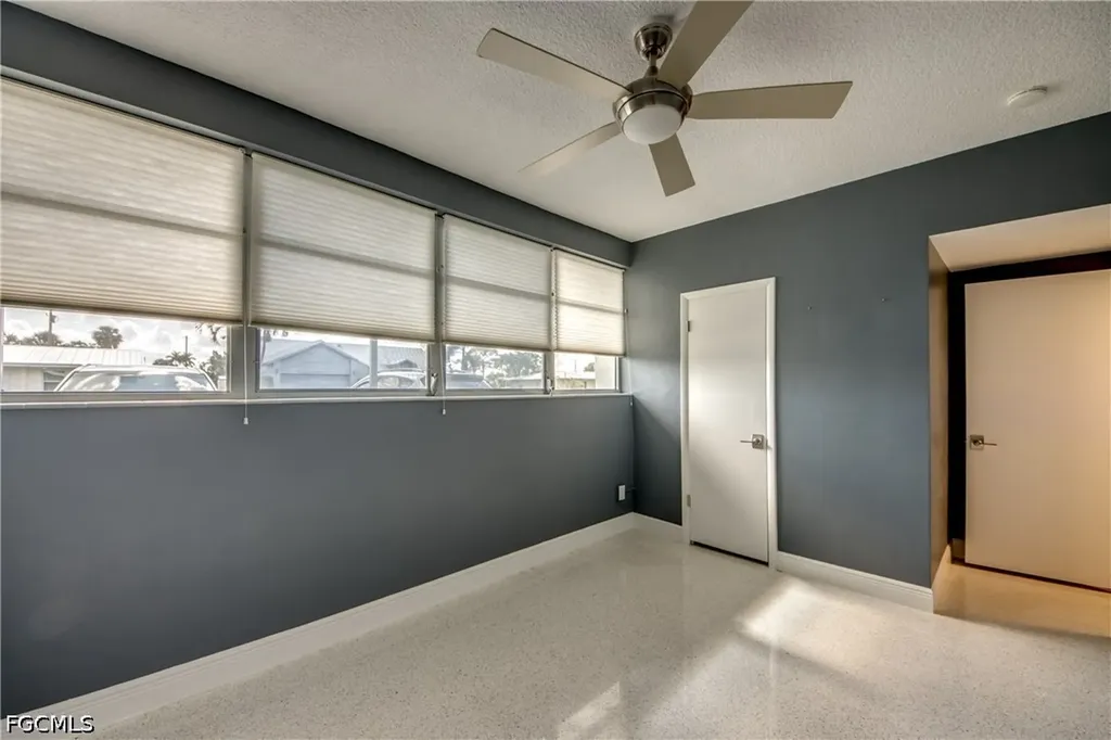 4202 SE 4th Place Cape Coral FL 33904