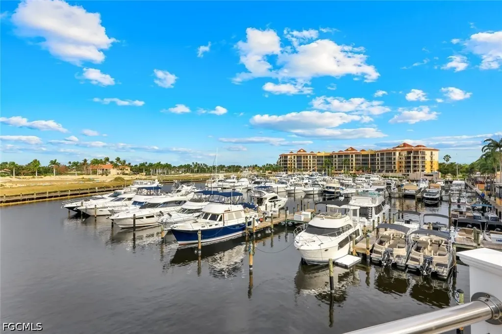 5898 Shell Cove Drive Cape Coral FL 33914