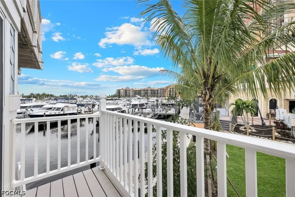 5898 Shell Cove Drive Cape Coral FL 33914