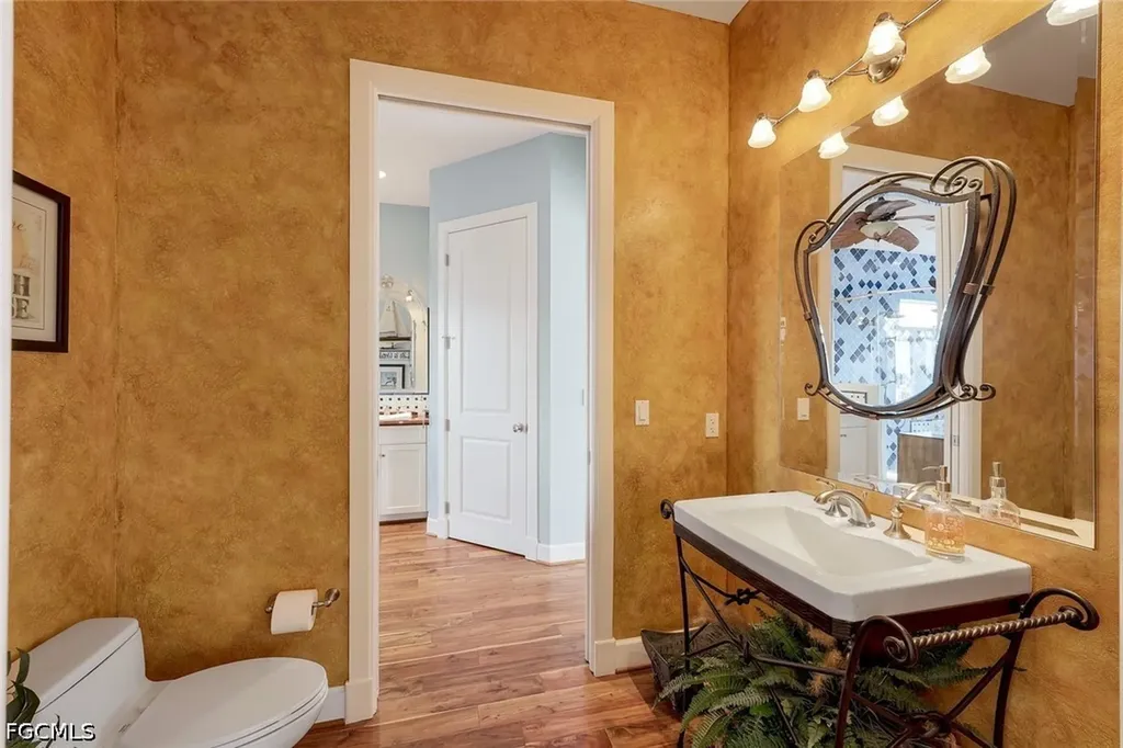 5898 Shell Cove Drive Cape Coral FL 33914