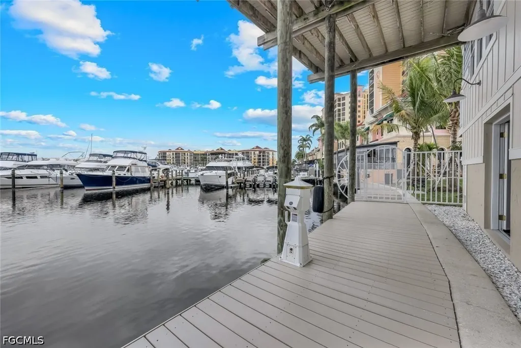 5898 Shell Cove Drive Cape Coral FL 33914