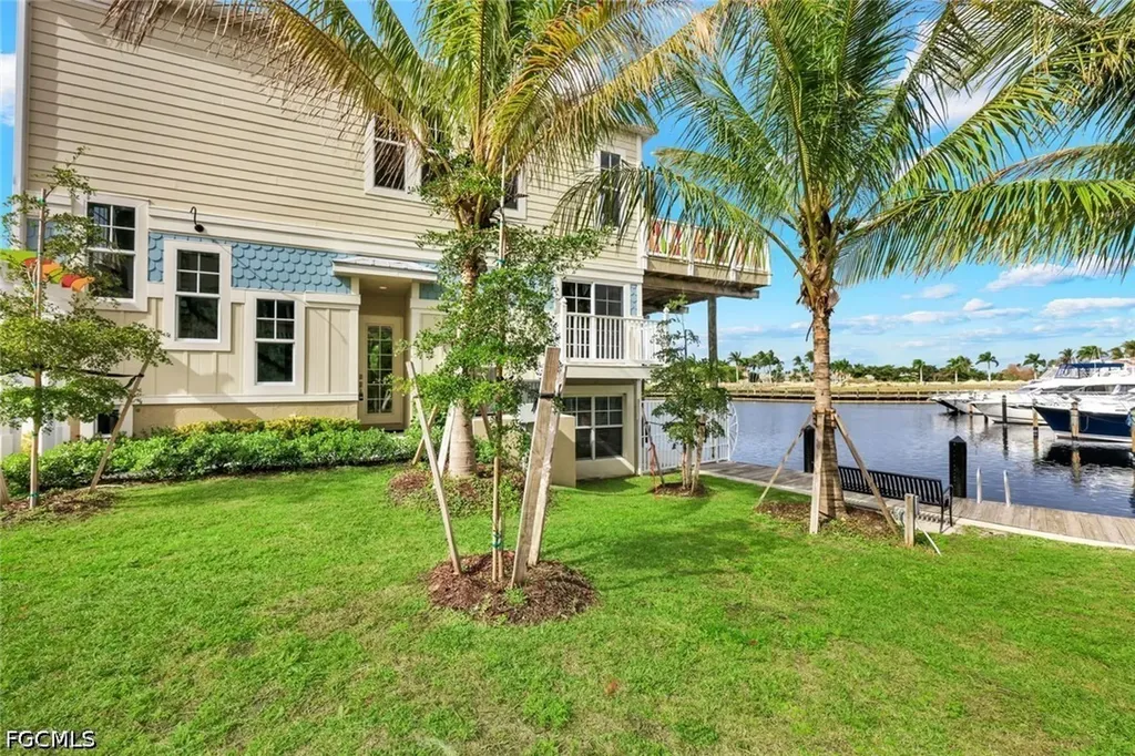 5898 Shell Cove Drive Cape Coral FL 33914