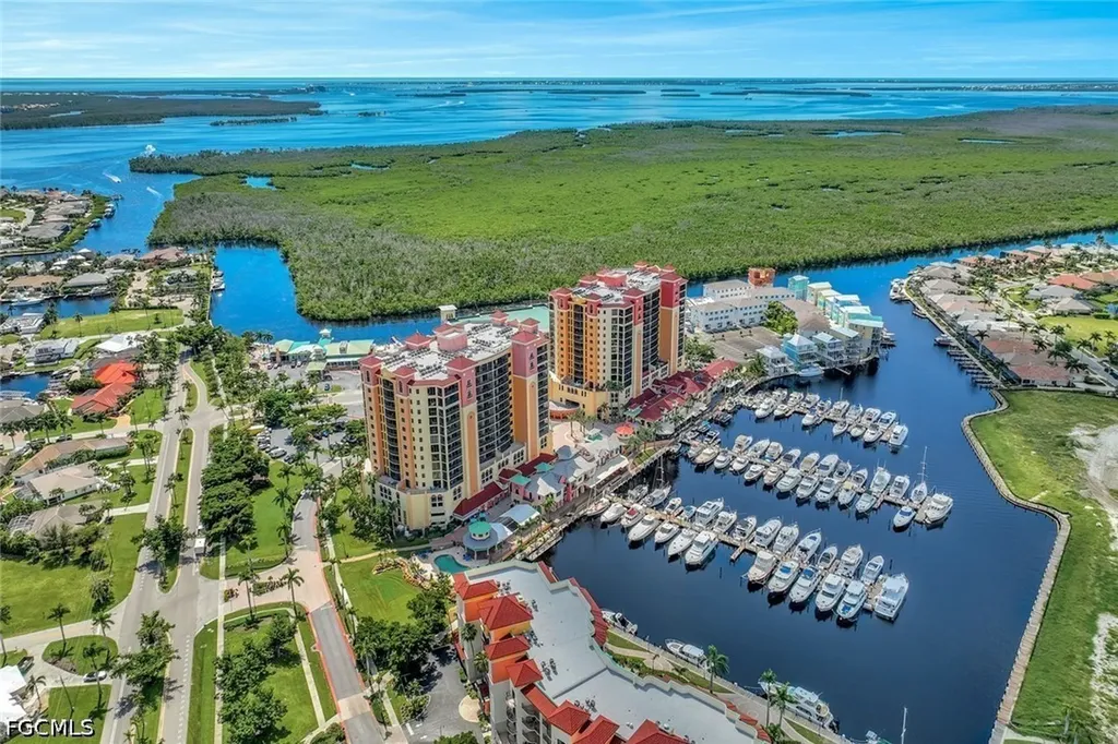 5898 Shell Cove Drive Cape Coral FL 33914