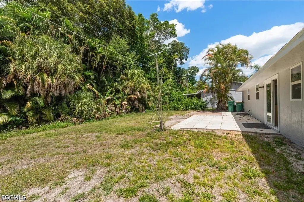 4639 Robin Avenue Naples FL 34104