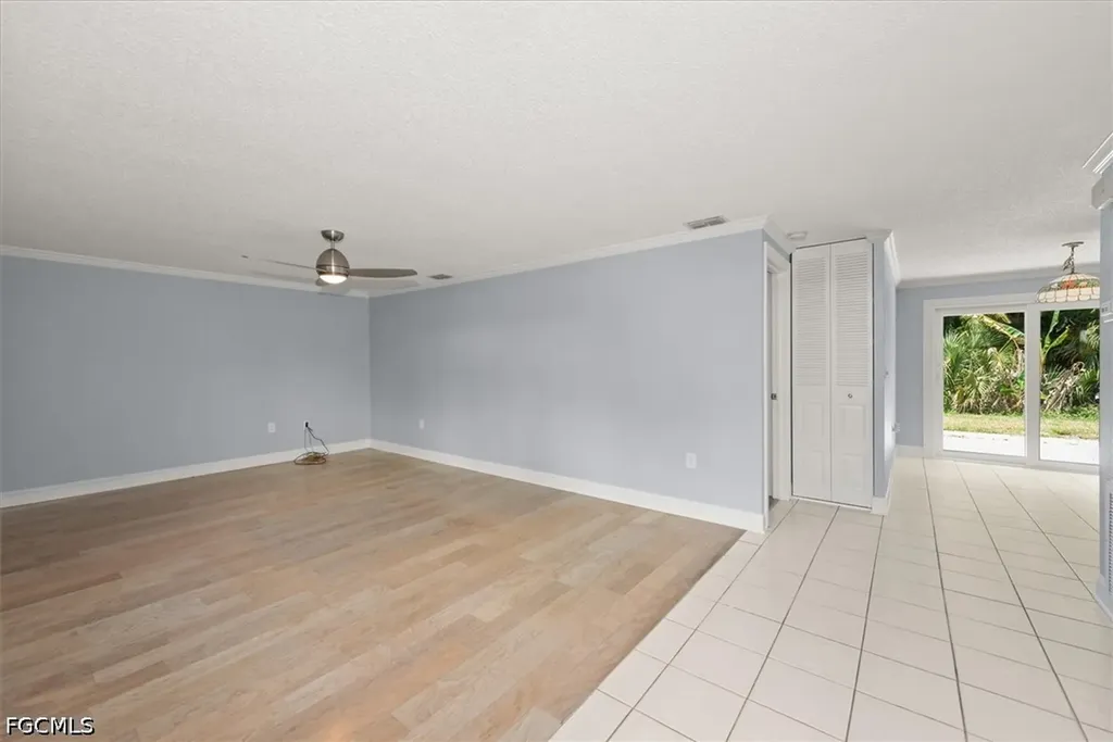 4639 Robin Avenue Naples FL 34104