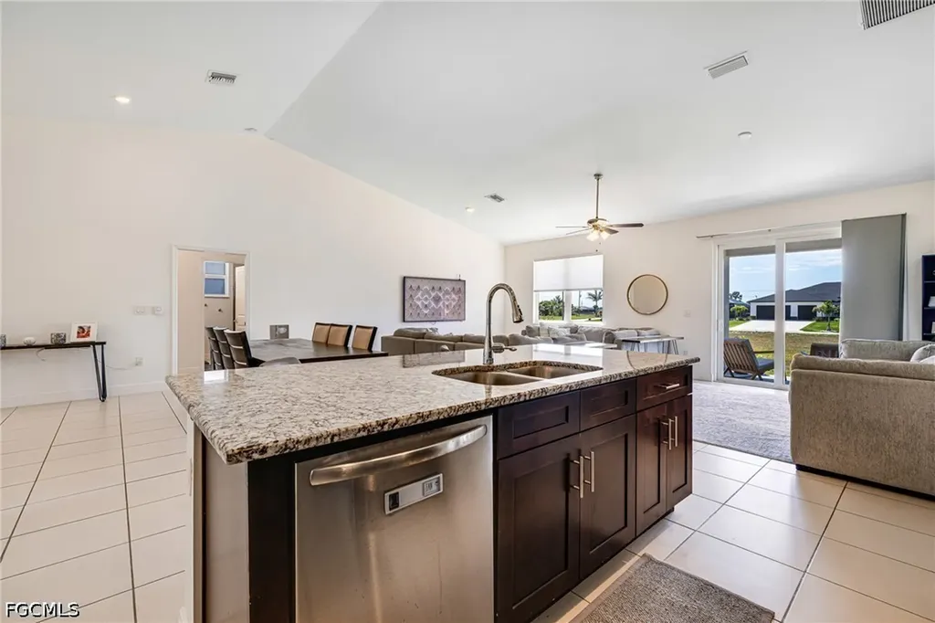 3510 NW 41st Place Cape Coral FL 33993