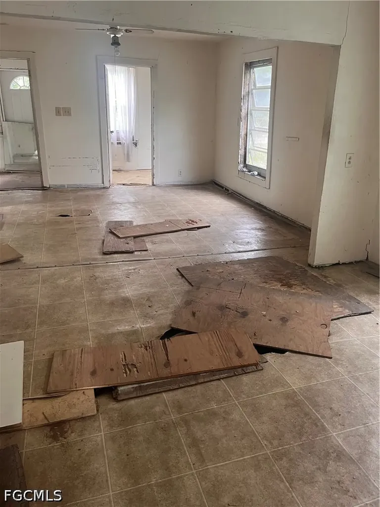 155 Clotilde Avenue Fort Myers FL 33905