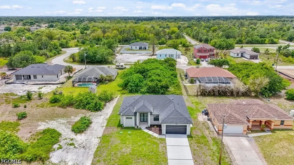 548 Long Island Street E Lehigh Acres FL 33974