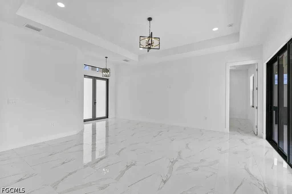 548 Long Island Street E Lehigh Acres FL 33974