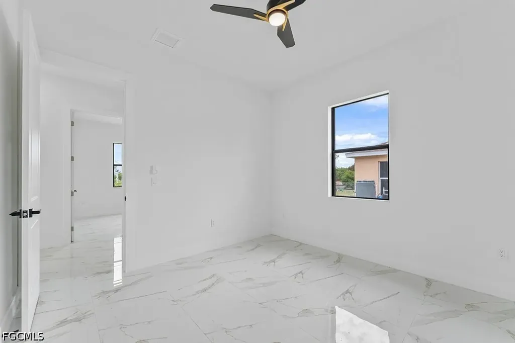 548 Long Island Street E Lehigh Acres FL 33974