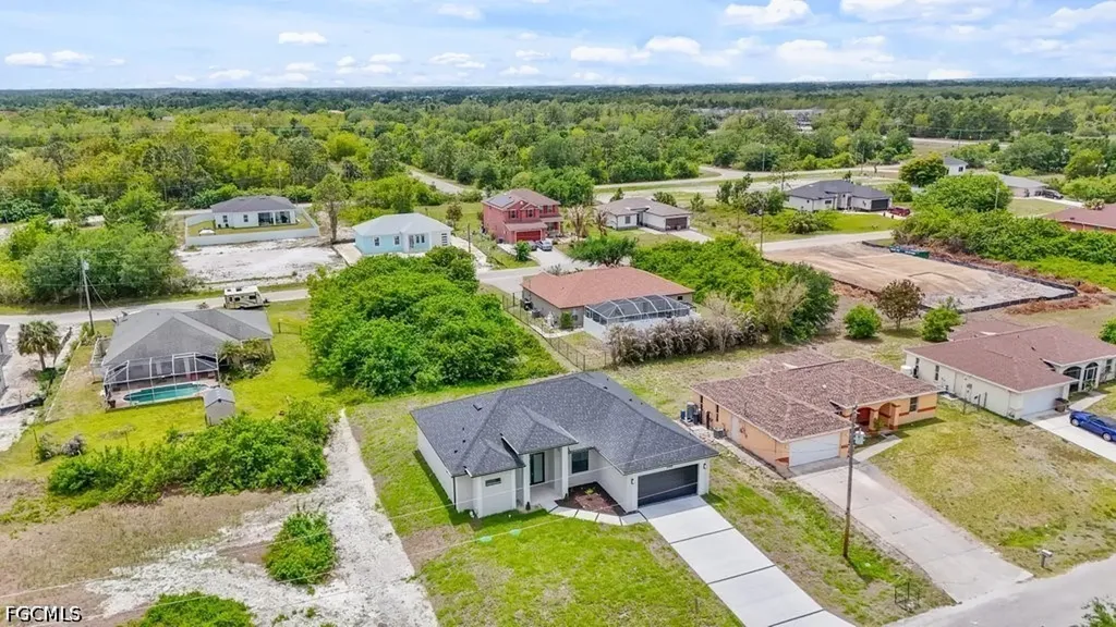 548 Long Island Street E Lehigh Acres FL 33974