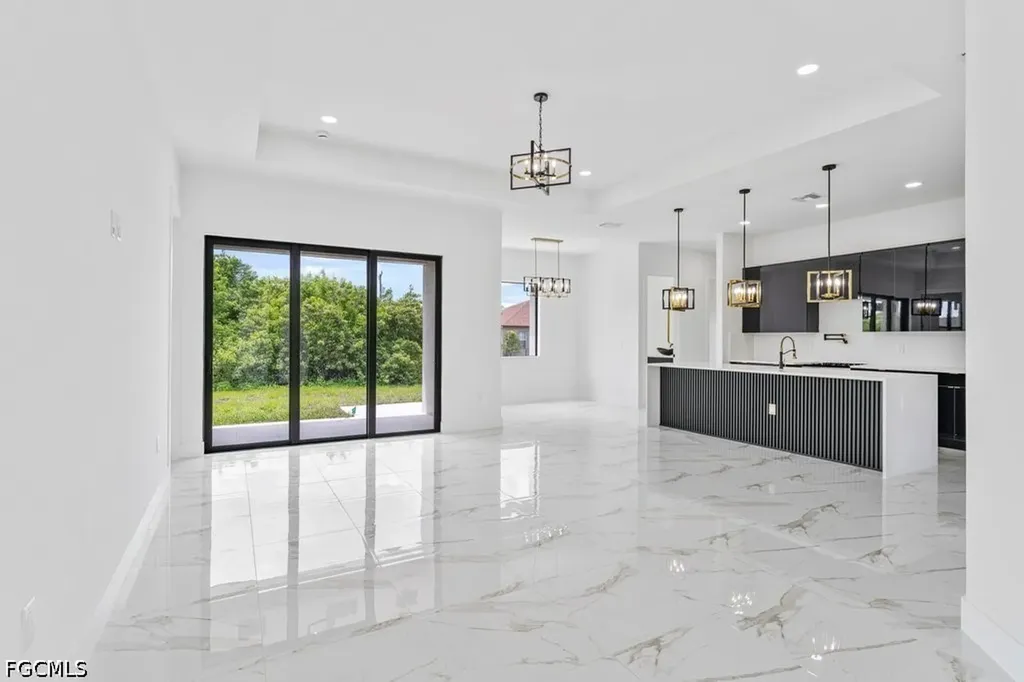 548 Long Island Street E Lehigh Acres FL 33974